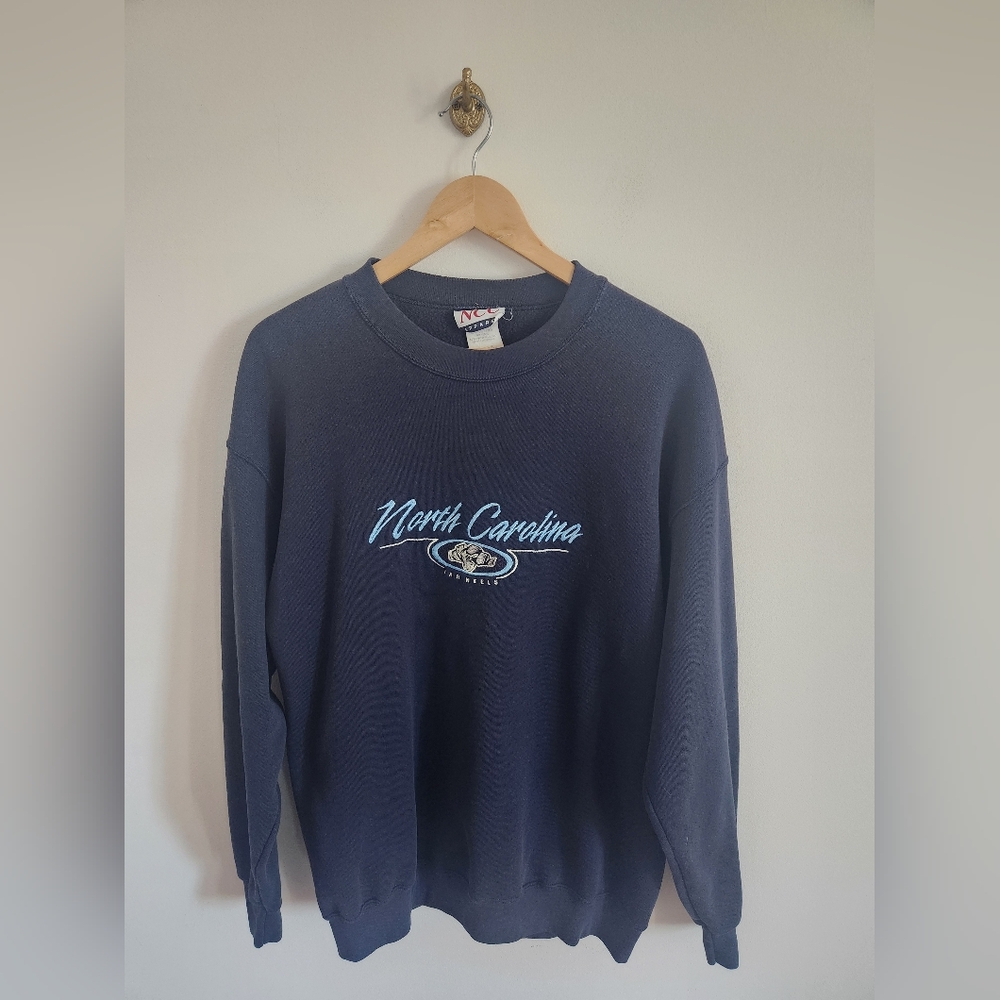 Vintage NCC APPAREL North Carolina Tar Heels Sweatshirt Size Large